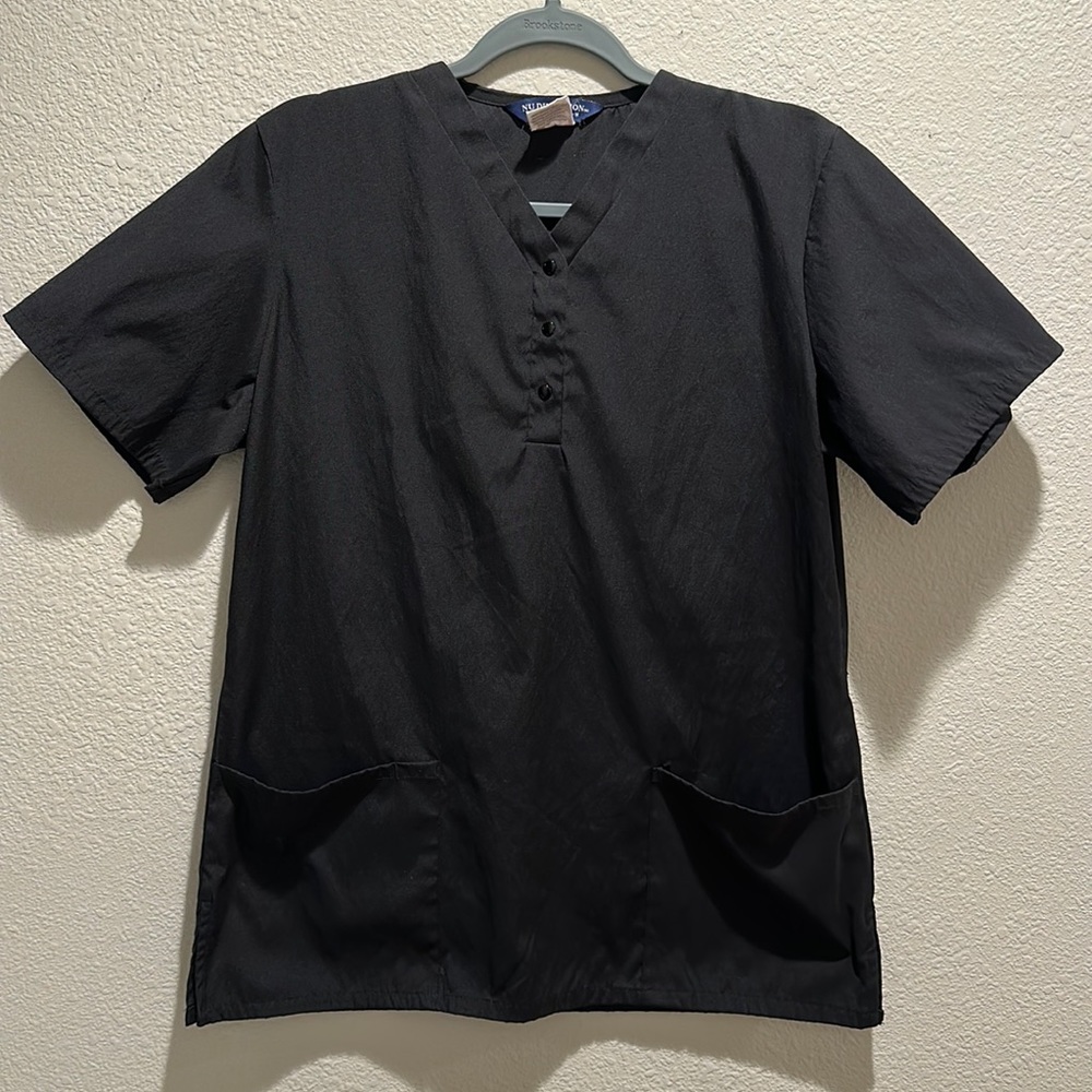 Scrub Top with Pockets - Sz M